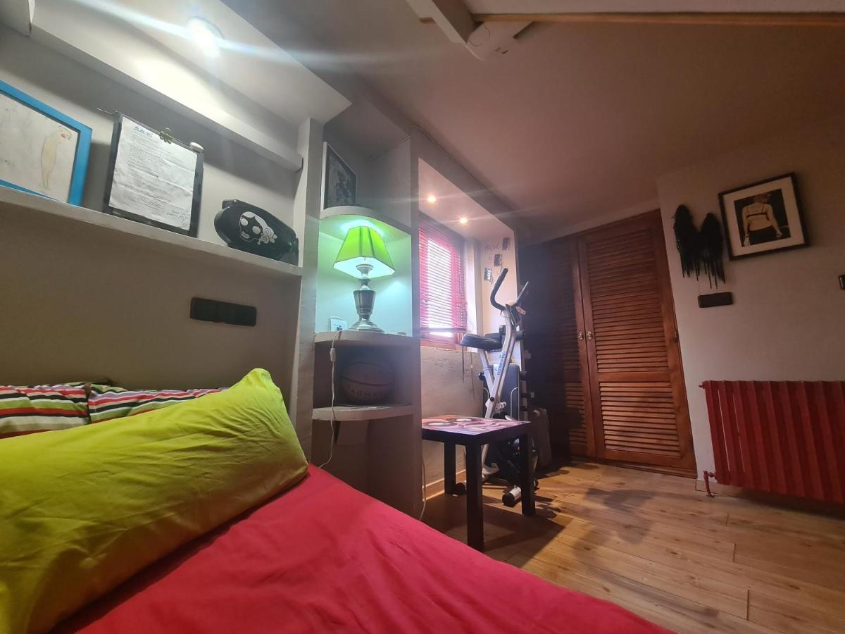 Duplex Con Garaje En Malasana Madrid Luaran gambar